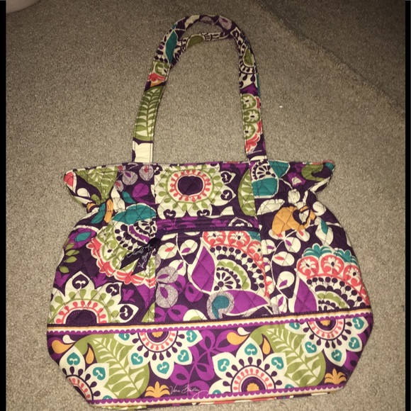 Vera Bradley Handbags - Vera Bradley bag